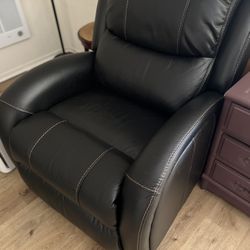 Black rocker recliner 