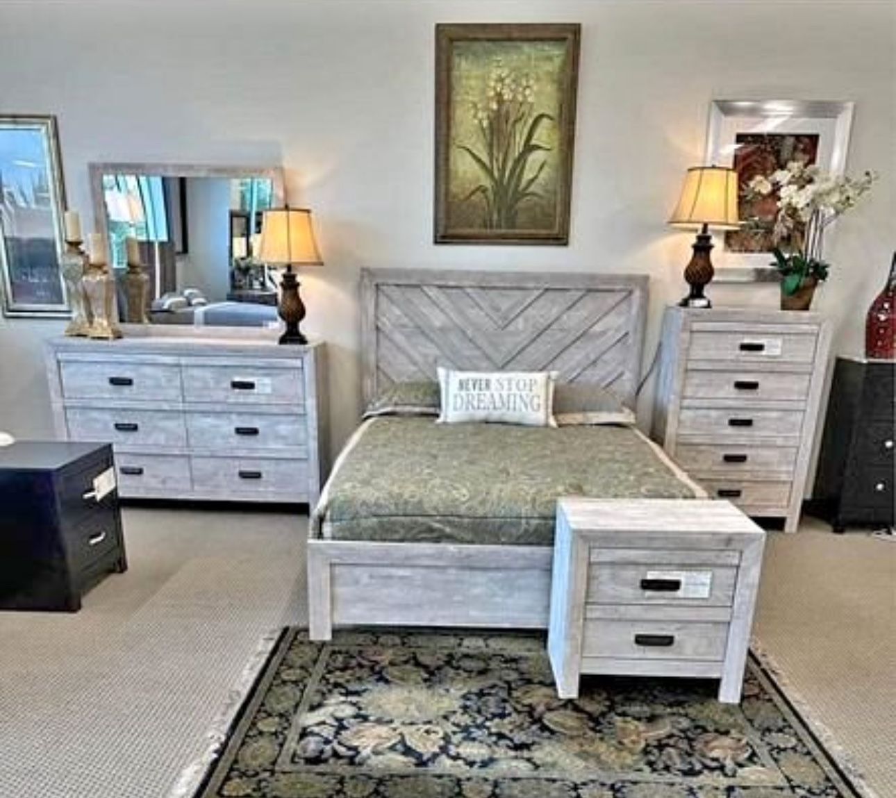 Complete Furniture Set ! Queen/Full/King Bedroom Set, Cash on Delivery