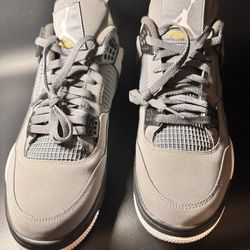 Air Jordan 4 Retro Men’s Size 13 New