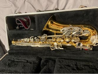 Bundy II Alto Saxophone with Hard Case & Strap