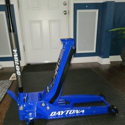 Daytona Long Reach Low Profile Jack With Jack Stands