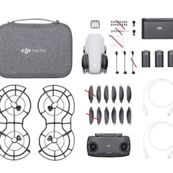 DJI Mavic Mini Fly More Combo Drone Quadcopter (Renewed)