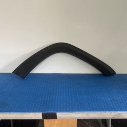 OEM Mopar Front Right Wheel Arch for 2017-2018 Jeep Grand Cherokee 1PC80TZZAJ