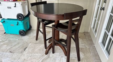 Wood Table With Chairs