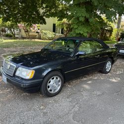 1995 Mercedes-Benz E-Class