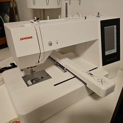 Janome 500e Embroidery Machine 