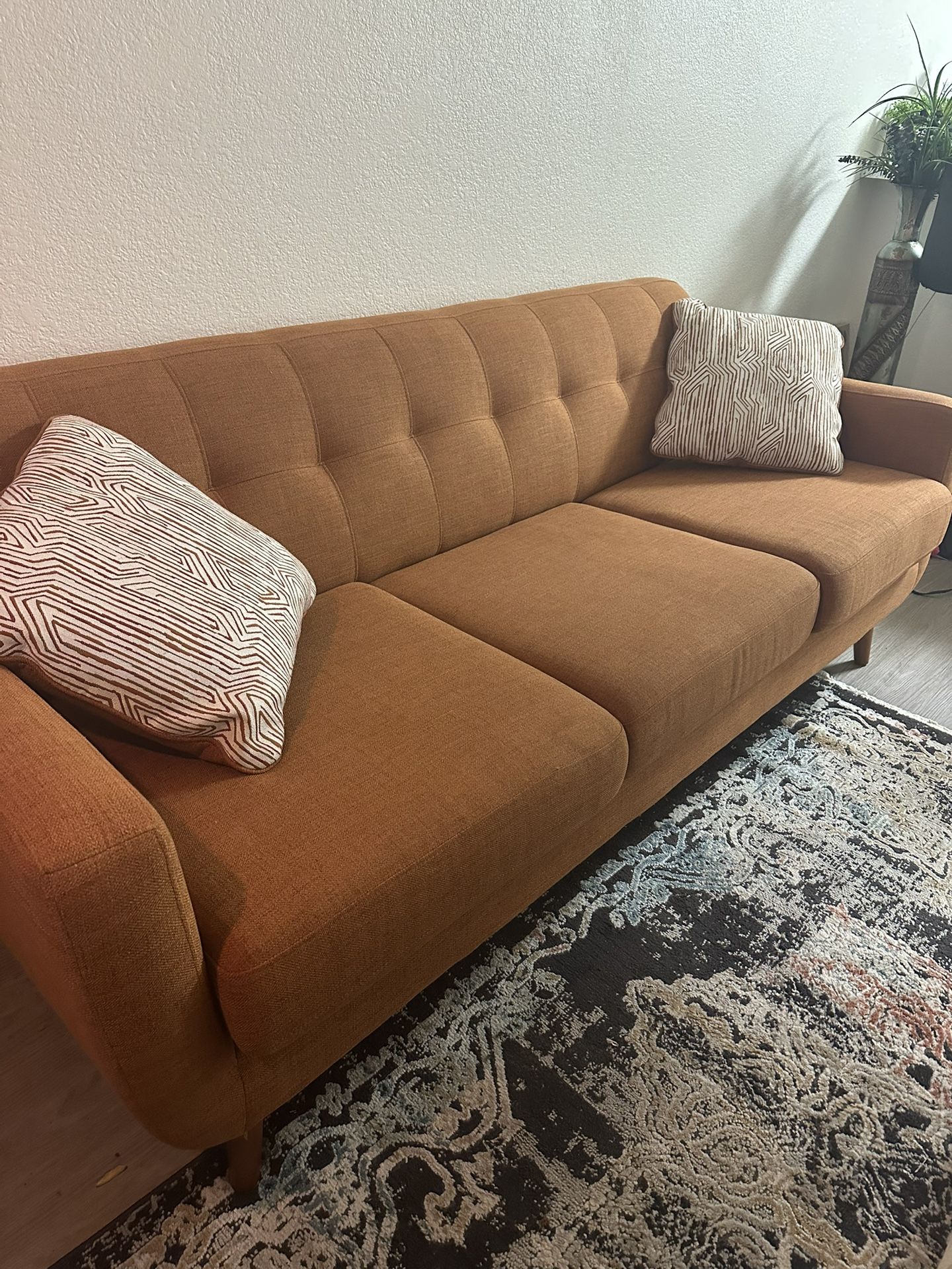 Bettie Russet 86'' Sofa