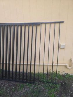 blk steel fence panels