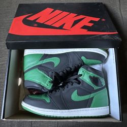 Air Jordan 1 Retro High OG Pine Green