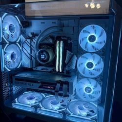 White ⚪️ Custom ULTRA-Performance PC | 32GB DDR5 RAM | 1TB Storage