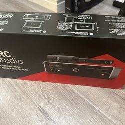 IK Multimedia ARC Studio Room Correction + Mic