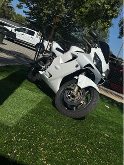 2001 cbr600