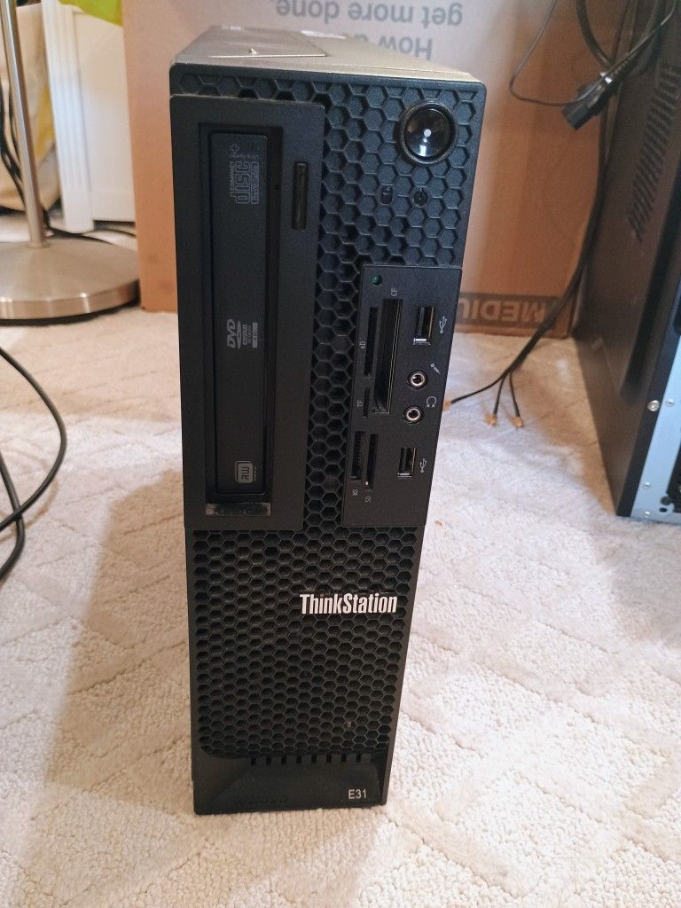 Lenovo Thinkstation E31