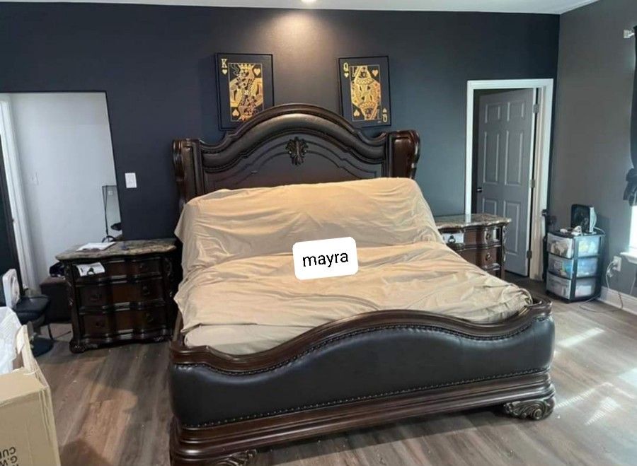Brand New/ Royal Highlands Rich Cherry Upholstered Panel Bed Frame Cama// Mattress Sold Separately,All Products : American Fashion Style Bags On Sale
