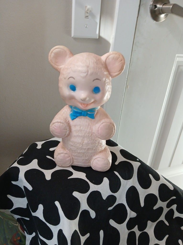 1950 Sanitoy Squeezybear