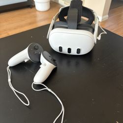 Meta Quest 3 + Binbok Headset and Battery Packs