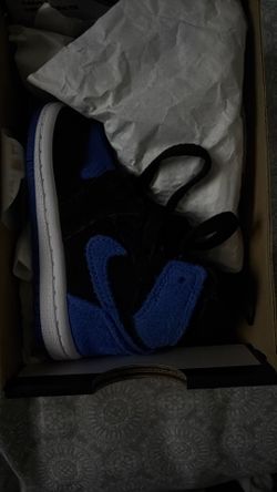 Baby Sneakers Size 4c