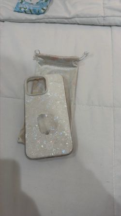 White opal loopy iPhone 16 pro max case