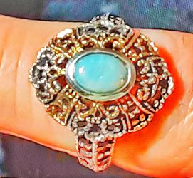 Vintage 18 kt gold and 925 sterling silver marcasite ring w opal and sapphires? Size 7.5