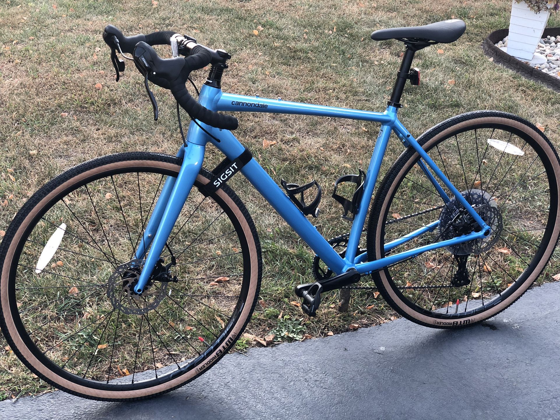 Cannondale Topstone 4 2021 Gravel Bike Size Medium
