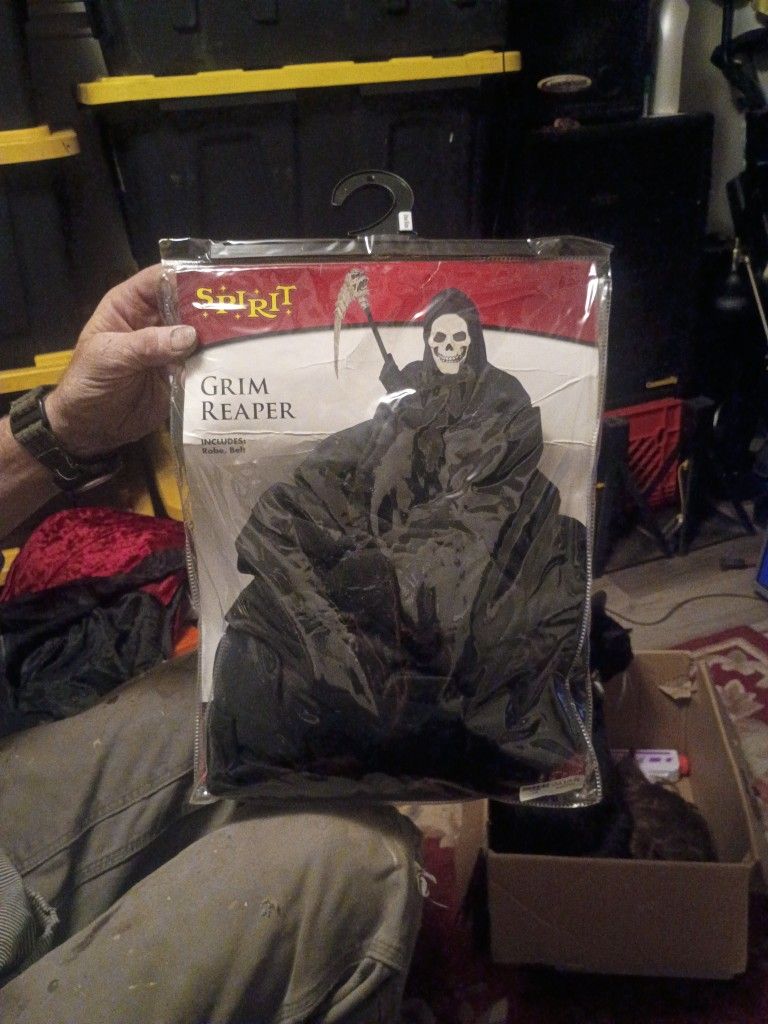 Spirit New Grim Reaper Robe And Belt Costume