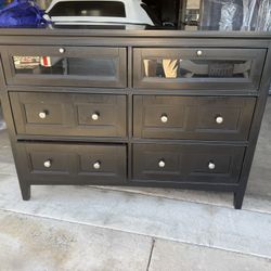 Tv Chest