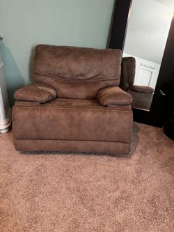 Sectional & Recliner ($200 OBO)