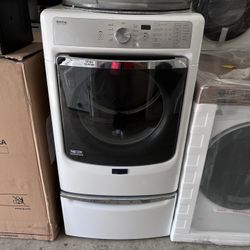 USED MAYTAG GAS DRYER