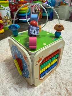 Wooden toy cube