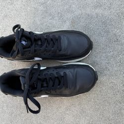 Nike Black Sneakers