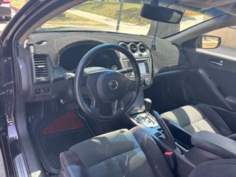 2010 Nissan Altima Coupe
