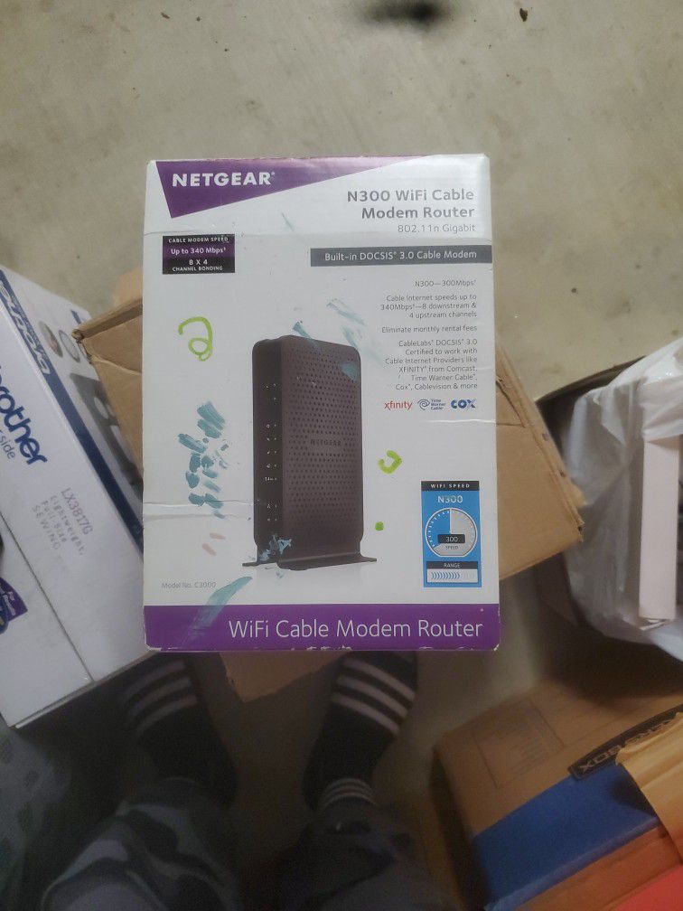 NetGear N300 WiFi Cable Modem Router