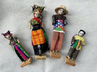 Folk Art Guatemalan Family Figurines