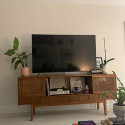 VIZIO 55" Class 4K UHD Quantum Smartcast Smart TV HDR M-Series M55Q8-H1