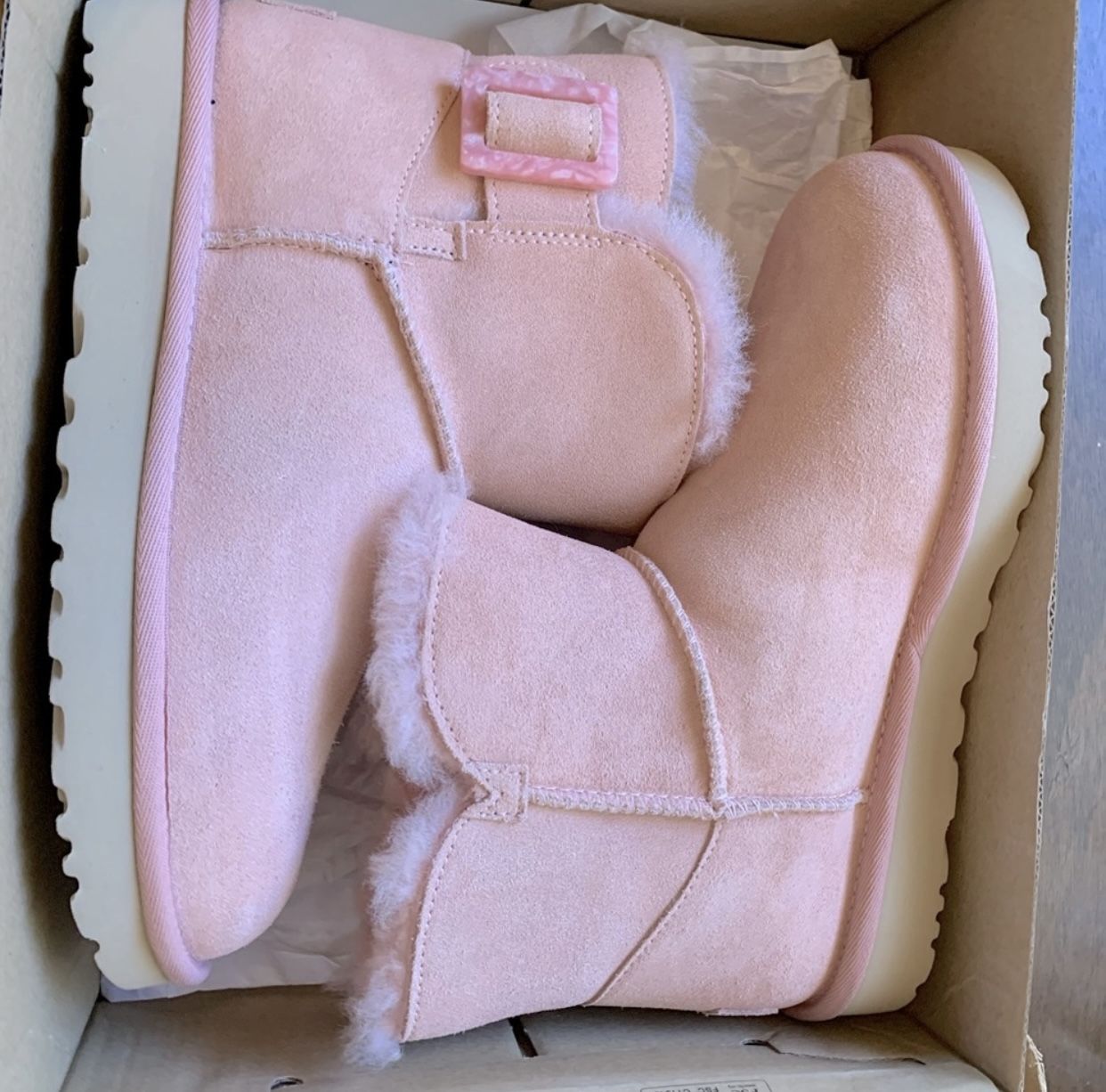 Woman’s Size 5 UGG Mini Buckle Boots in Pink