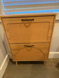 Shoe Cabinet - Excellent Condition!