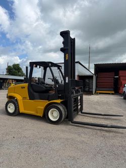 2018 Yale 15,500 lbs capacity forklift