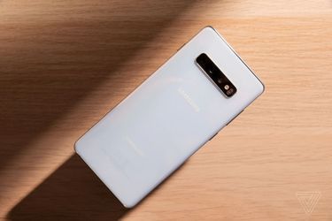 💥 Samsung Galaxy S10+ – Clean, Fast, Affordable!