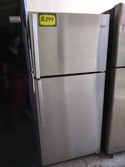 Whirlpool top and bottom frige stainless steel working perfectly
