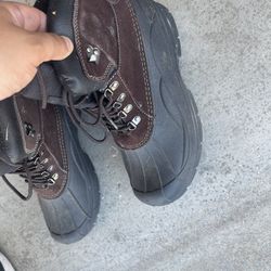 Totes Snow Boots Size 10