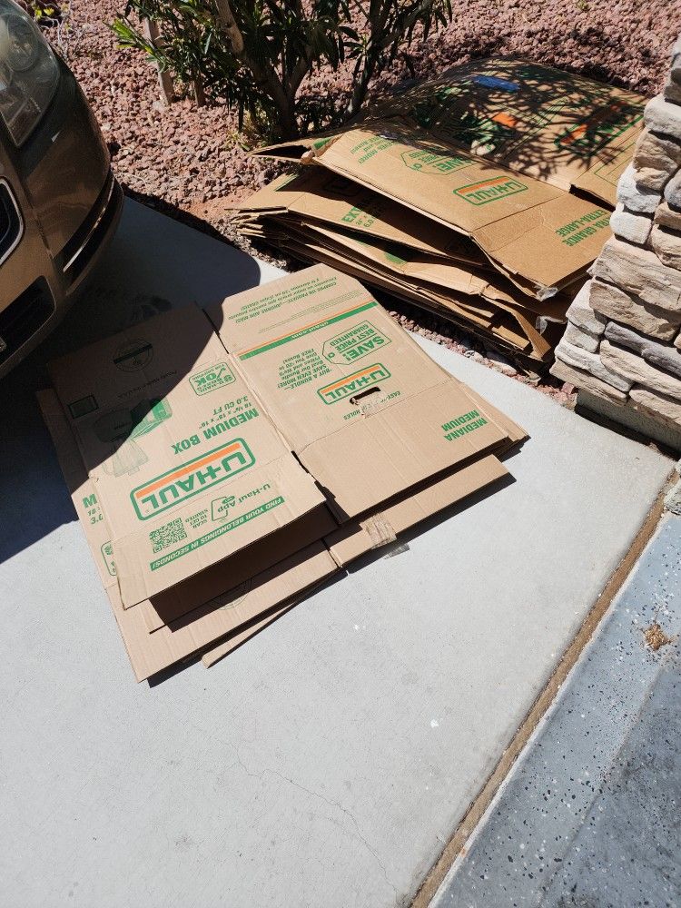 26 +Free UHaul Cardboard Boxes for Sale in Las Vegas, NV OfferUp