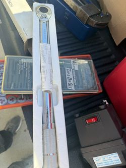 1/2" DR. Torque Wrench NEW