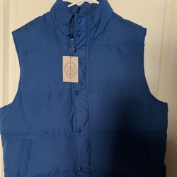 St. John’s Bay Mens Vest (with tags)