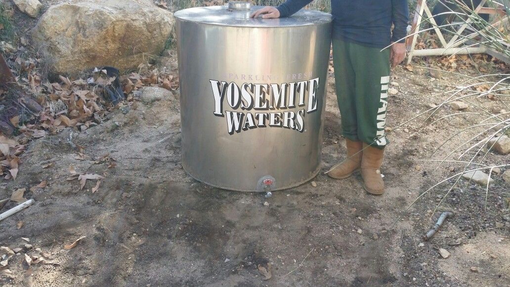 Yosemite 100 gallon stainless steel water tank collectables