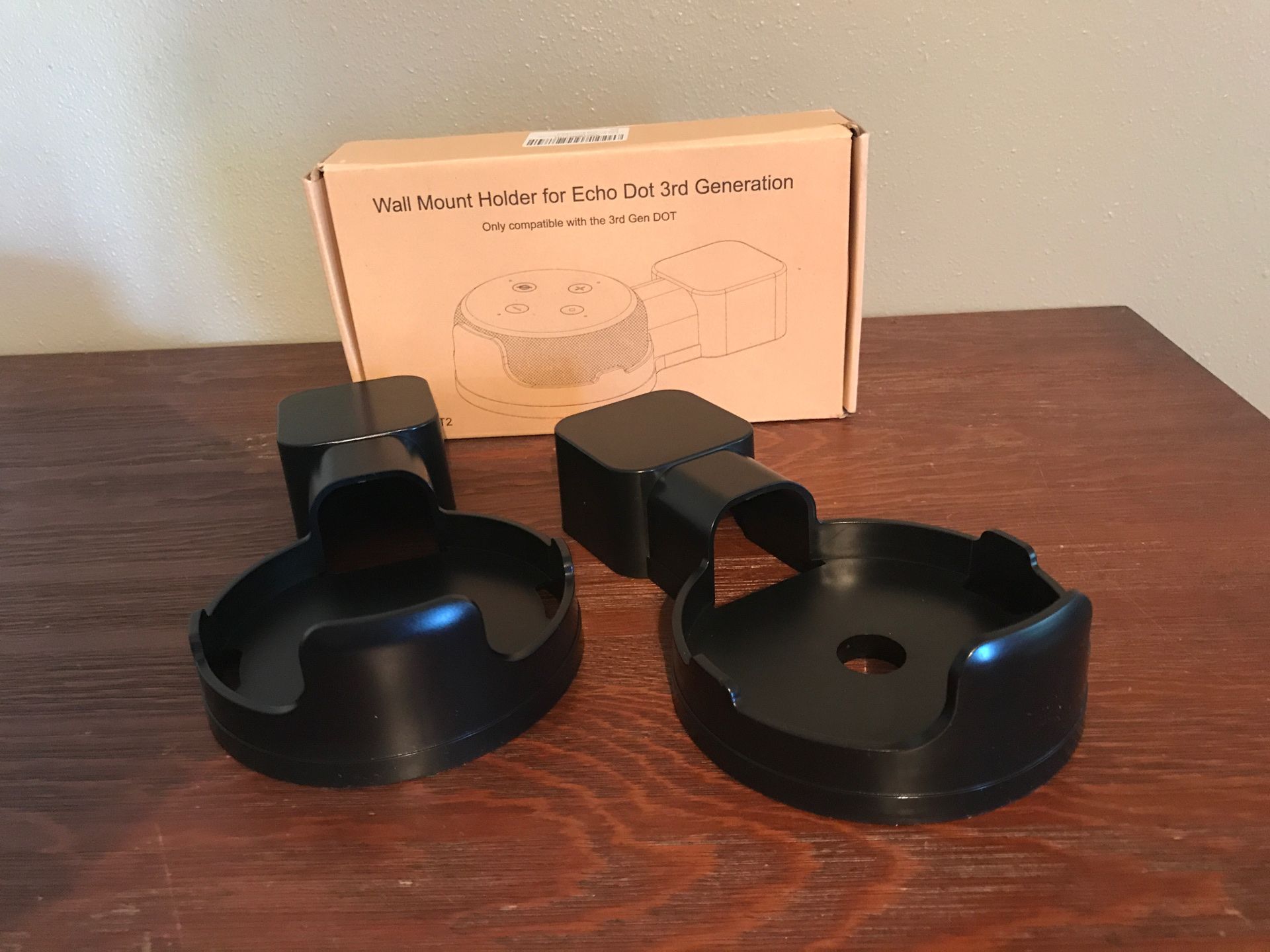 Echo Dot wall mount