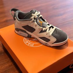 Air Jordan 6 Retro Low PSG