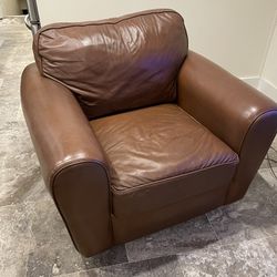 Large Comfy Faux Leather Arm Chair