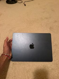 Apple Macbook Air 13’ M4 Chip 2025