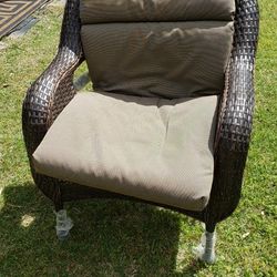 Wicker Patio chair With Cushion