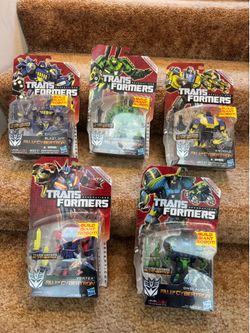 Transformers “Fall of Cybertron “Bruticus wave